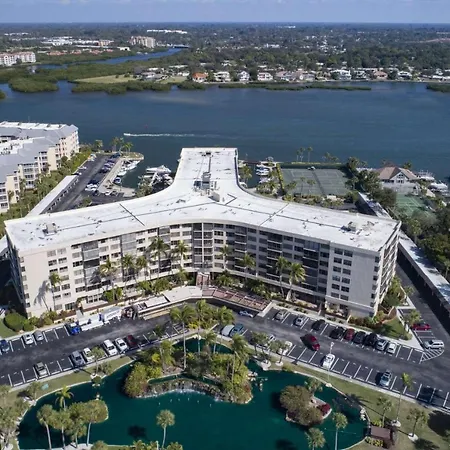 Harbor Tower Intracoastal Condo